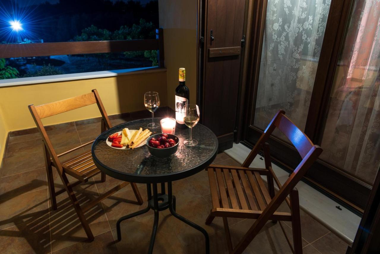 Karavos Grove Villa Káto Lekhónia Bagian luar foto